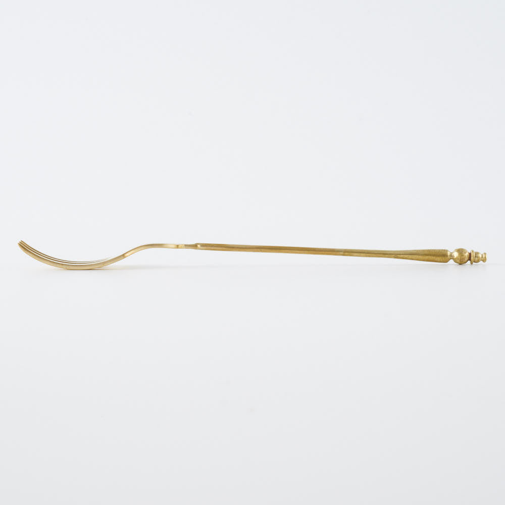 作家 出澤麻衣子 5月のデザートフォーク(真鍮) 素数 金工もの