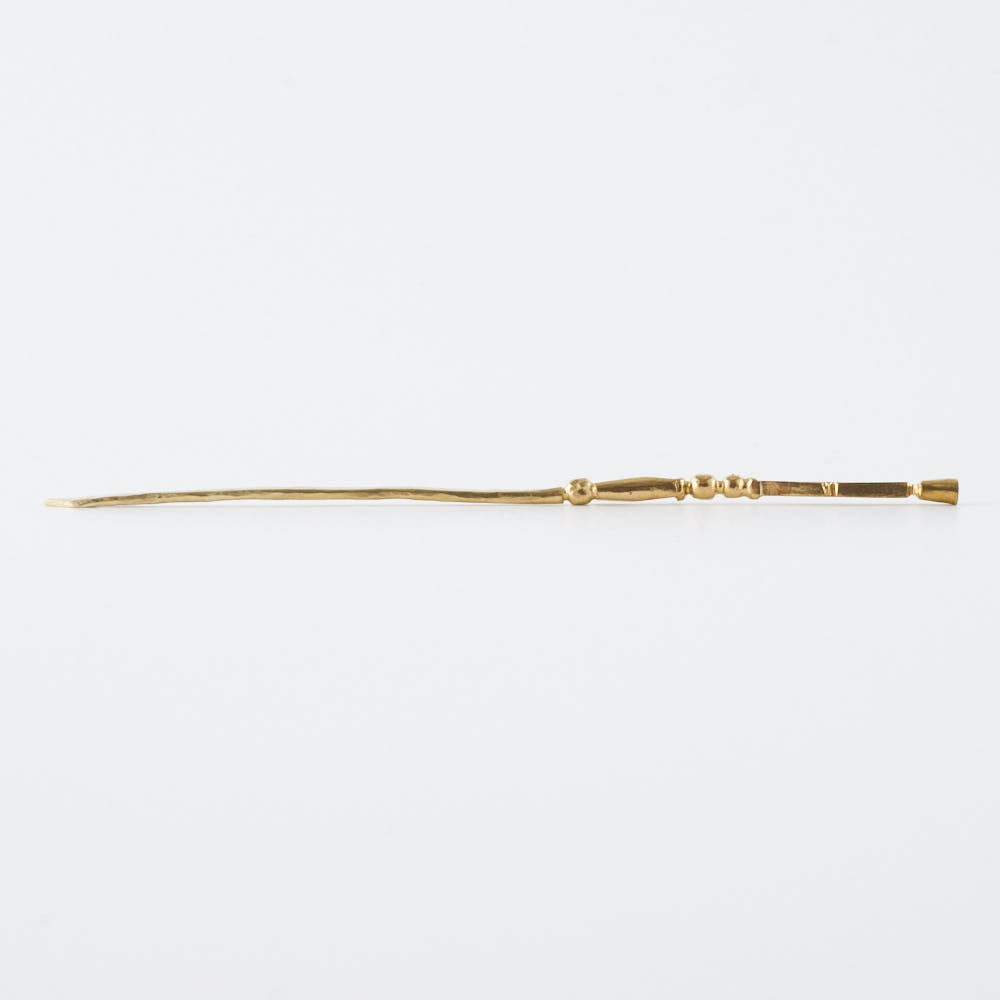 作家 出澤麻衣子 菓子切り(真鍮) 素数 金工もの