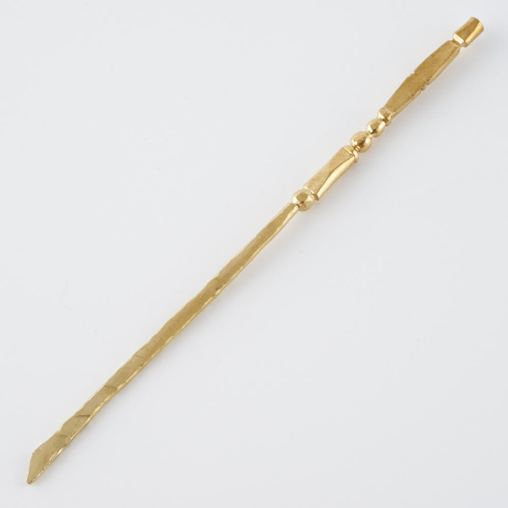 作家 出澤麻衣子 菓子切り(真鍮) 素数 金工もの