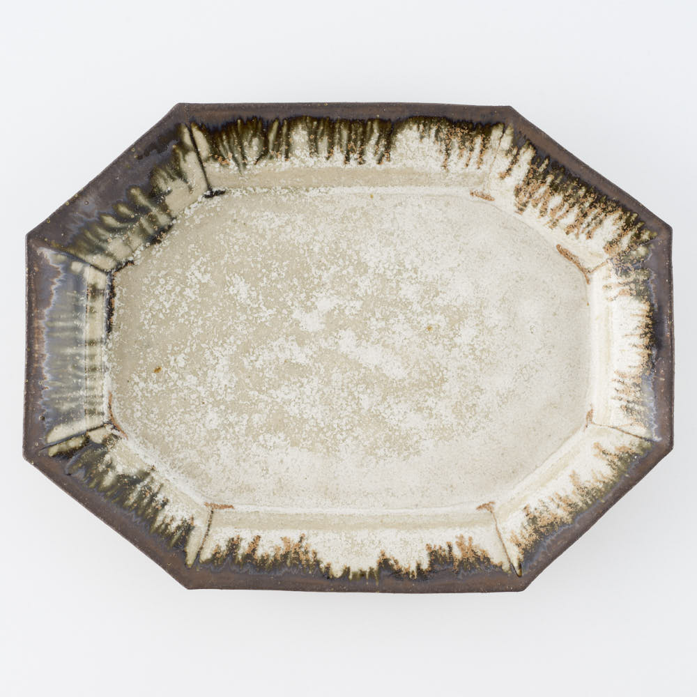 作家 藤原純 八角皿 白 ¥6,600 大人の焼き物