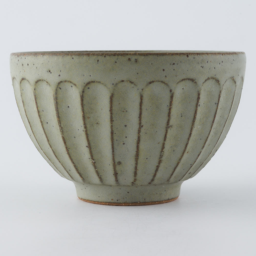 作家 長谷川哲也 お茶碗(緑青) 作家 長谷川哲也 陶磁器作家もの