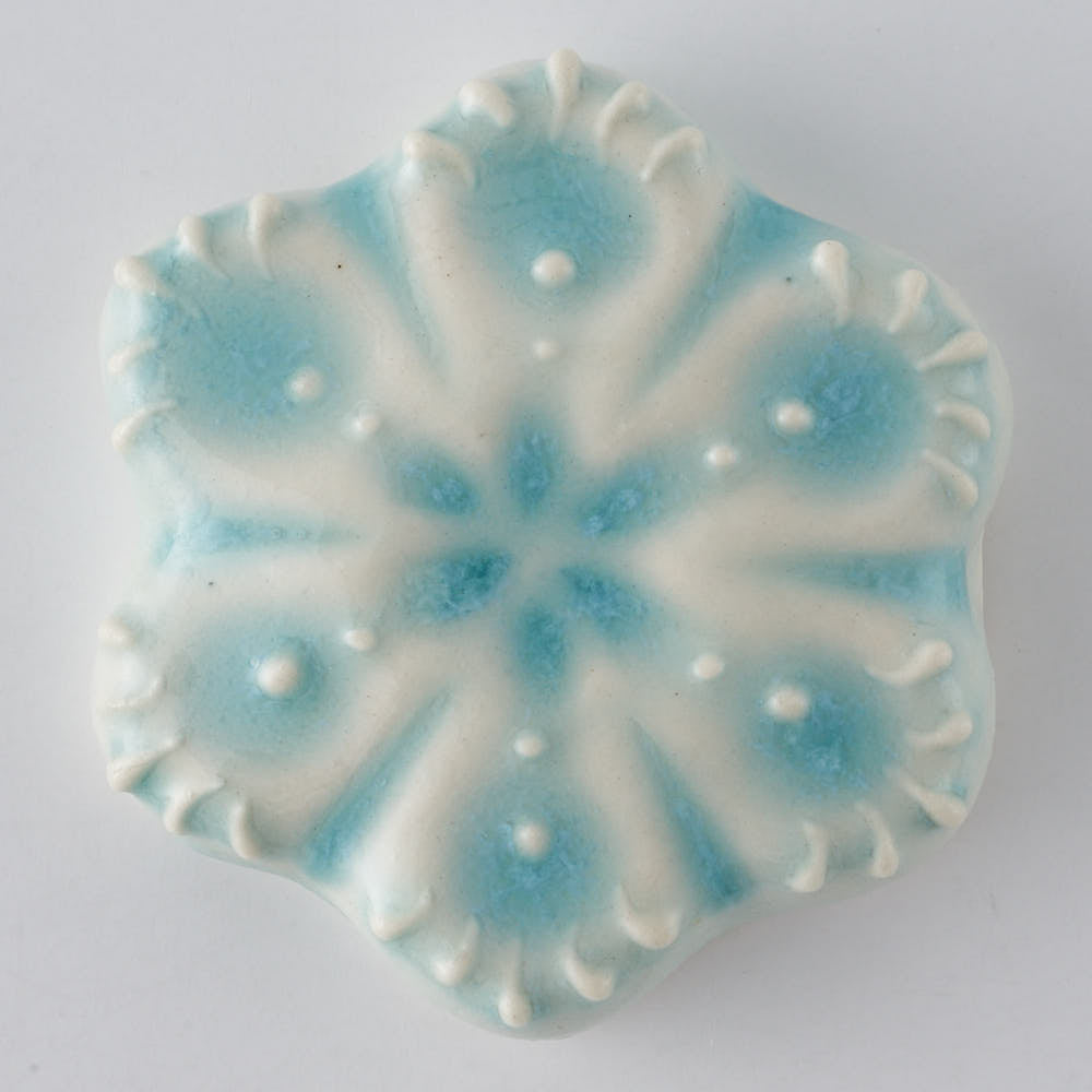 作家 佐藤美季 箸置き(ミントグリーン) ¥1,100 大人の焼き物