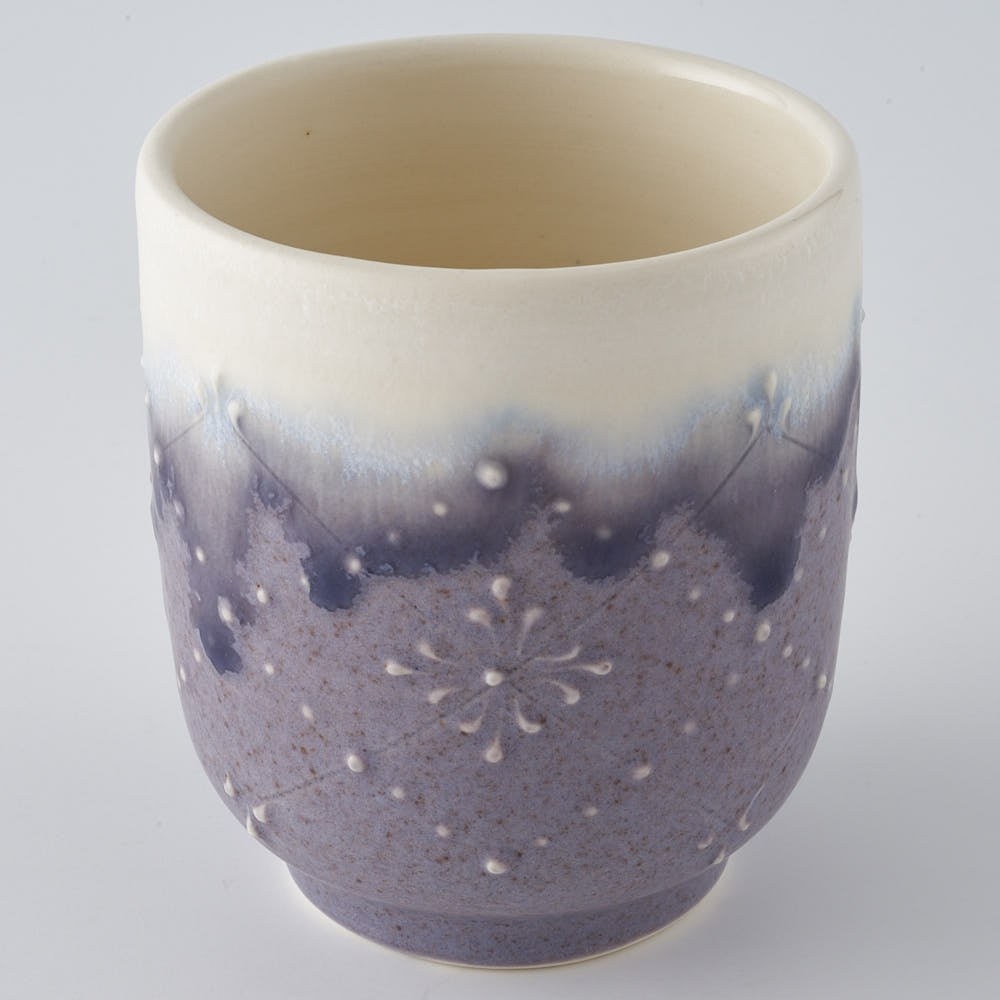 作家 佐藤美季 湯呑み(紫) ¥2,970 大人の焼き物