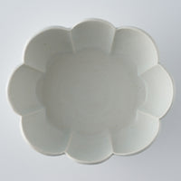 作家 鈴木まどか 白瓷菊割楕円中鉢