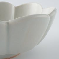 作家 鈴木まどか 白瓷菊割楕円中鉢