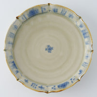 作家 鈴木まどか 輪花彫花紋八寸皿