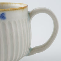 作家 鈴木まどか 彫花紋鎬マグ