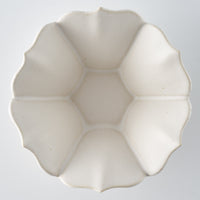 作家 水谷ちえみ 小鉢 フリル 角