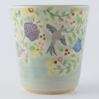 作家 大場紀穂子 鳥のマグカップ