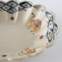 作家 大場紀穂子 ラクダの輪花楕円小鉢