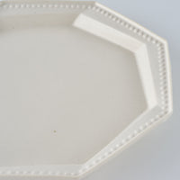 暮縞 ドットシリーズ 八角スパイラルドット中皿 白