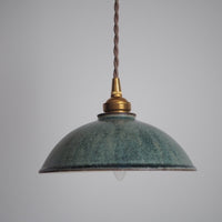 作家 鯨井円美 照明 群青