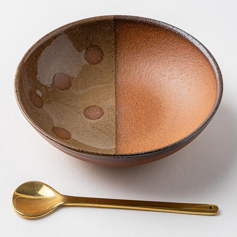 津軽金山焼　瓶　壺　鉢 Amazon | 水ボトル 陶器 津軽金山焼 高さ約29.5cm 重さ563g 日本