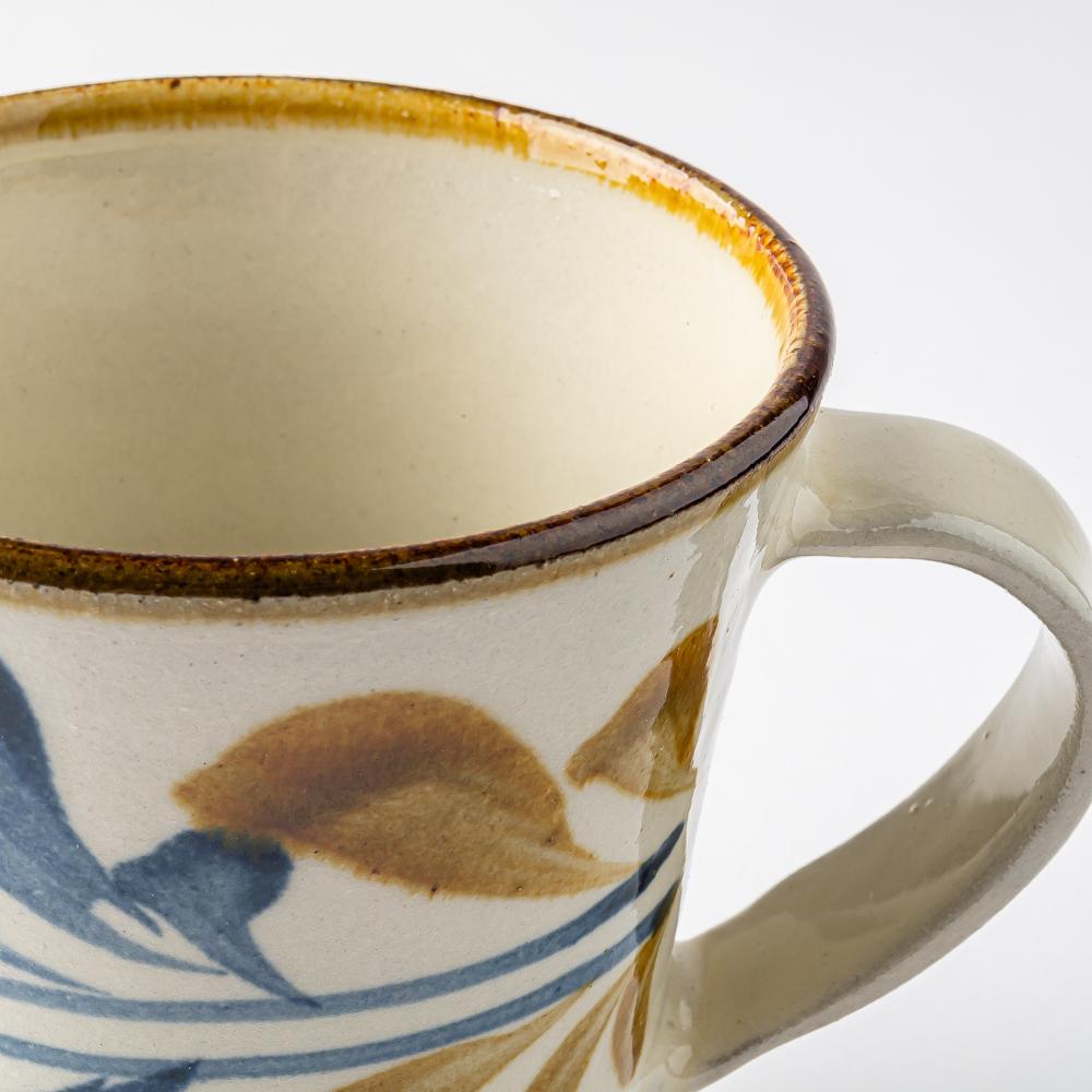 やちむん 陶眞窯 マグカップ 染付 デイゴ唐草 やちむん 陶眞窯 やちむん