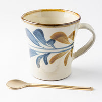 やちむん 陶眞窯 マグカップ 染付 デイゴ唐草 やちむん 陶眞窯 やちむん