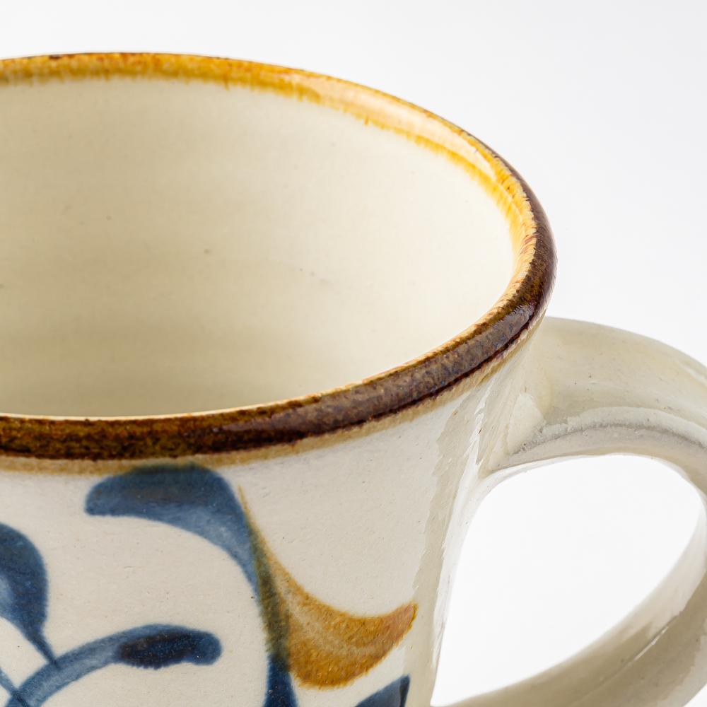 やちむん 陶眞窯 マグカップ 染付 ゴスアメ唐草 やちむん 陶眞窯 やちむん