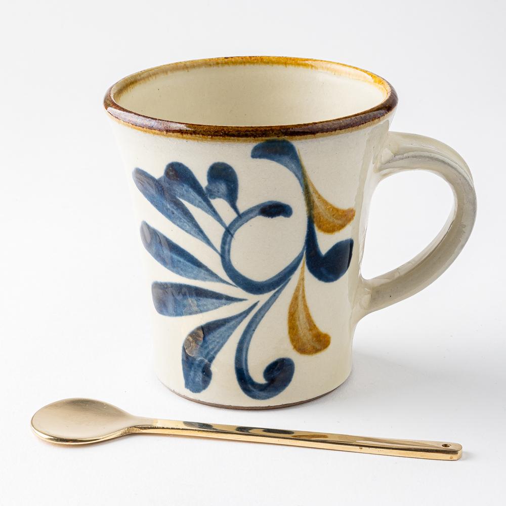 やちむん 陶眞窯 マグカップ 染付 ゴスアメ唐草 やちむん 陶眞窯 やちむん