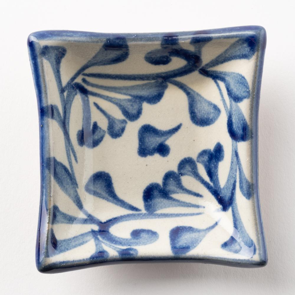 やちむん 陶眞窯 四角皿(8.5cm) コバルト唐草 やちむん 陶眞窯 やちむん