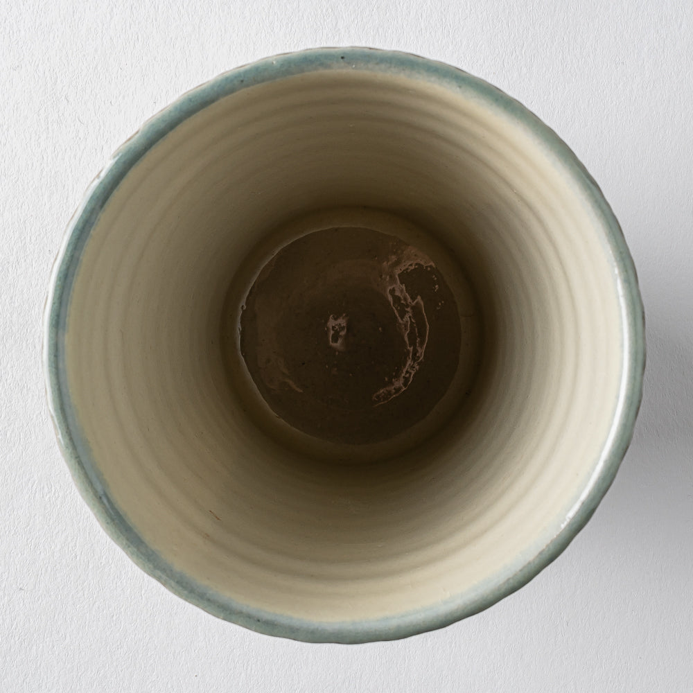 やちむん 育陶園 唐草線彫 フリーカップ中 緑釉唐草白抜 ¥4,290