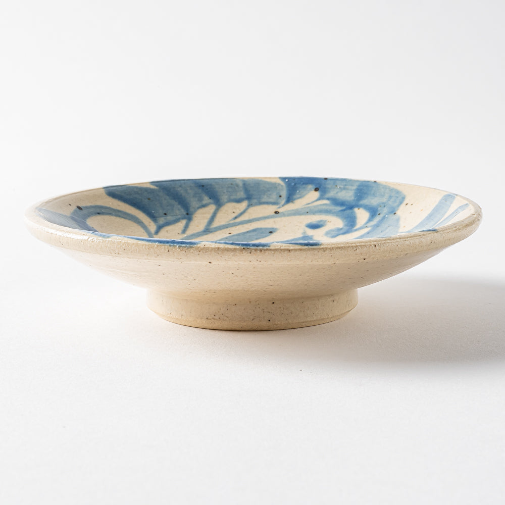 やちむん工房 與那嶺 唐草染付 4寸皿 パステルシリーズ(水色) やちむん工房 與那嶺 やちむん