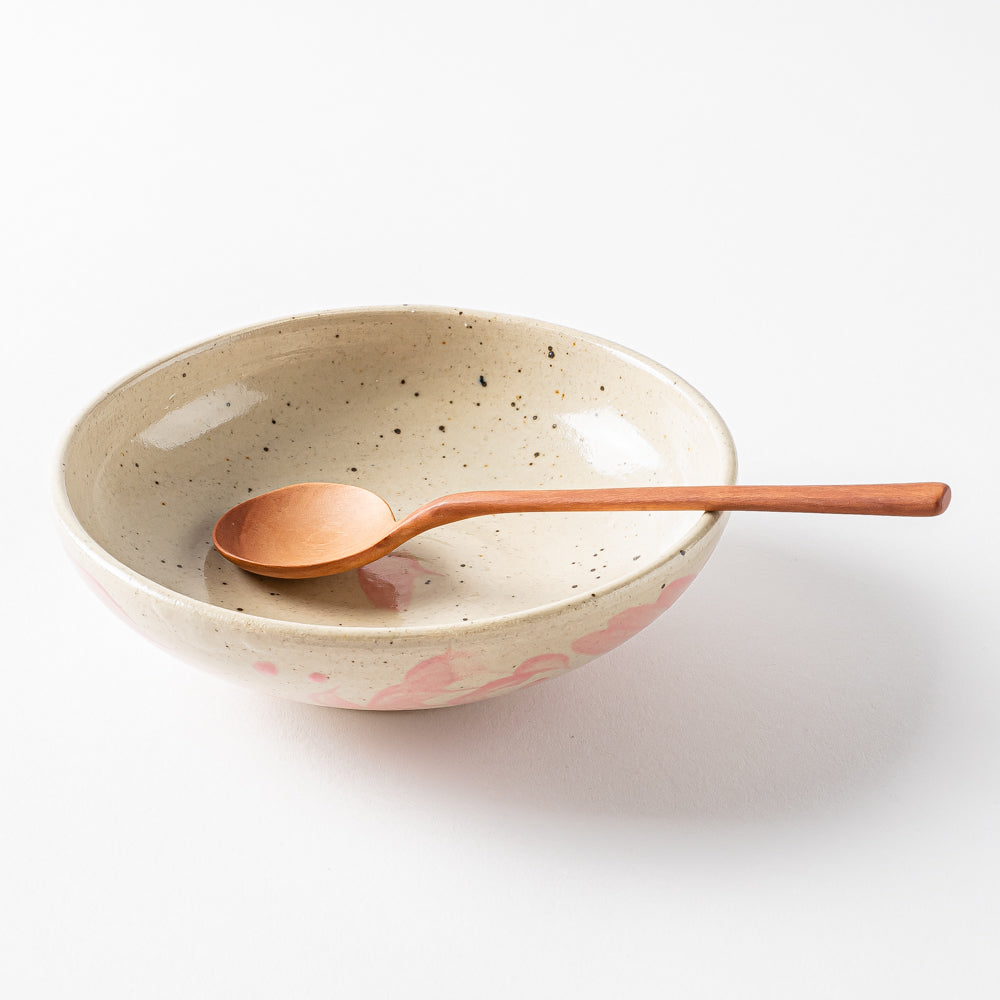やちむん工房 與那嶺 唐草染付 5寸鉢 パステルシリーズ(ピンク) やちむん工房 與那嶺 やちむん