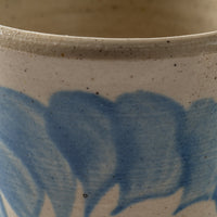 やちむん工房 與那嶺 唐草染付 フリーカップ パステルシリーズ(水色) やちむん工房 與那嶺 やちむん