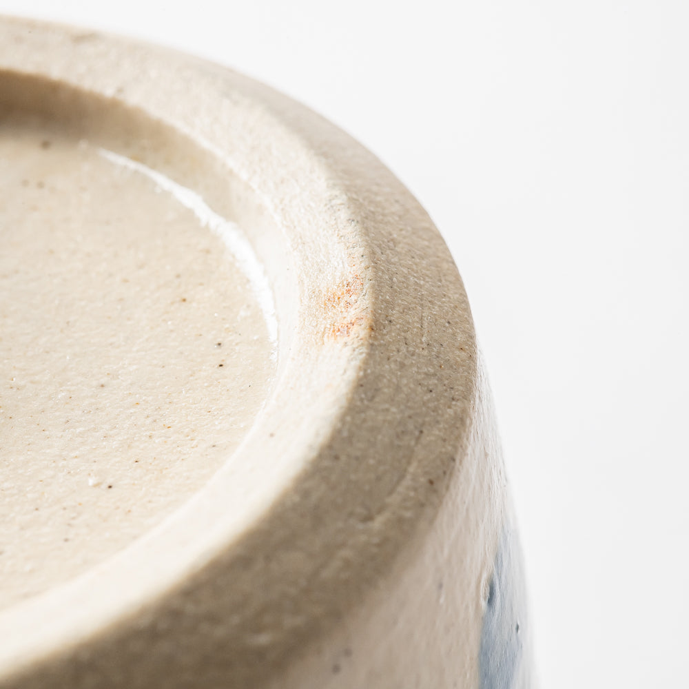 やちむん工房 與那嶺 唐草染付 マグカップ パステルシリーズ(水色) やちむん工房 與那嶺 やちむん