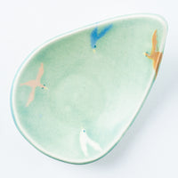 作家 柴田礼美 しずく皿-鳥/グリーン 作家 柴田礼美 陶磁器作家もの