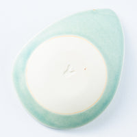 作家 柴田礼美 しずく皿-鳥/グリーン 作家 柴田礼美 陶磁器作家もの