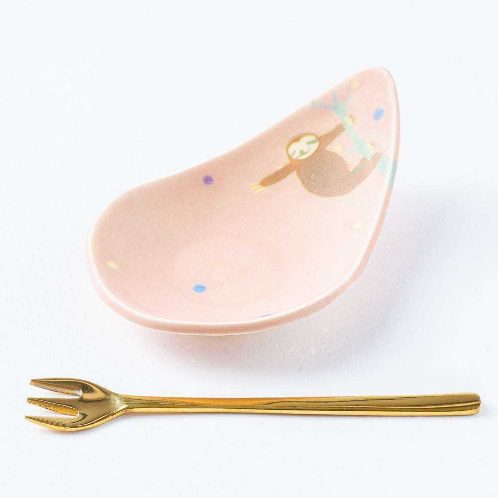 作家 柴田礼美 しずく皿20-なまけもの/ピンク 作家 柴田礼美 陶磁器作家もの