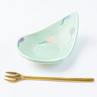 作家 柴田礼美 しずく皿20-風船/グリーン 作家 柴田礼美 陶磁器作家もの