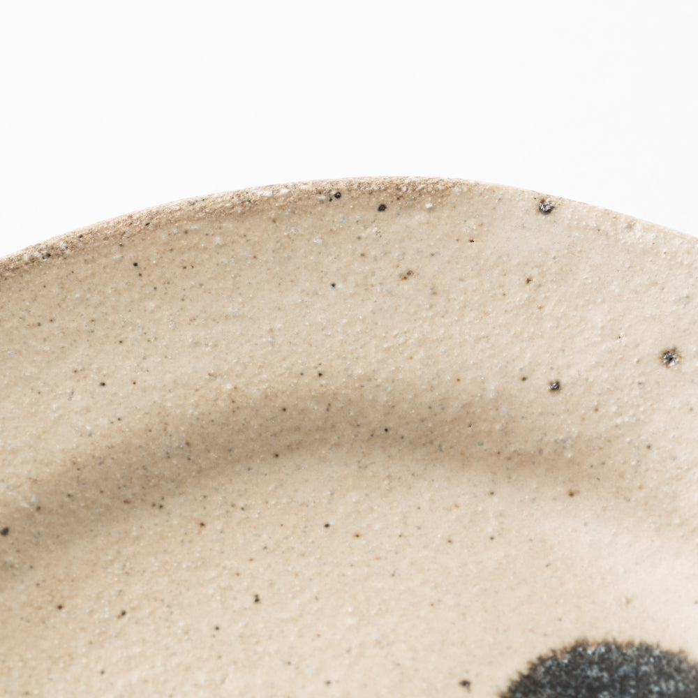 作家 岡村朝子 オーバル皿 小 flower A 作家 岡村朝子 陶磁器作家もの