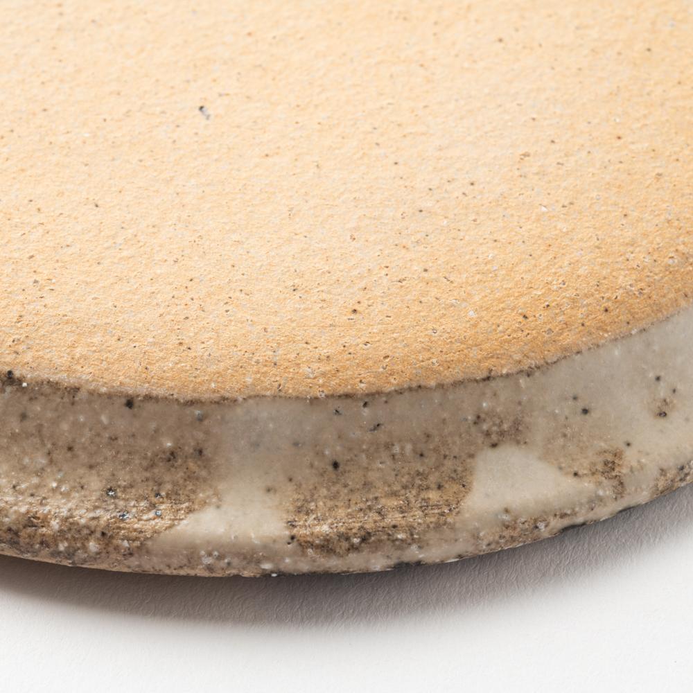 作家 岡村朝子 丸皿 小 hana 作家 岡村朝子 陶磁器作家もの