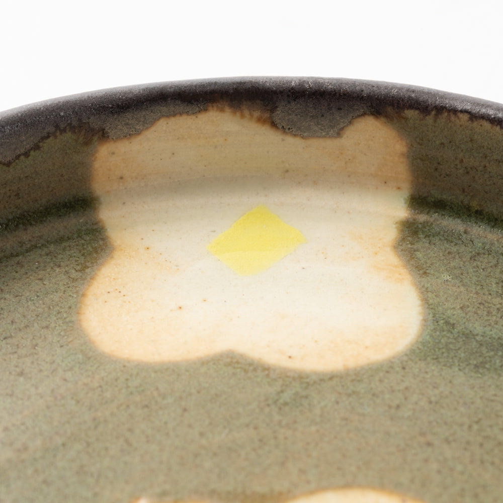 作家 佐藤牧子 お花豆皿 緑 作家 佐藤牧子 陶磁器作家もの