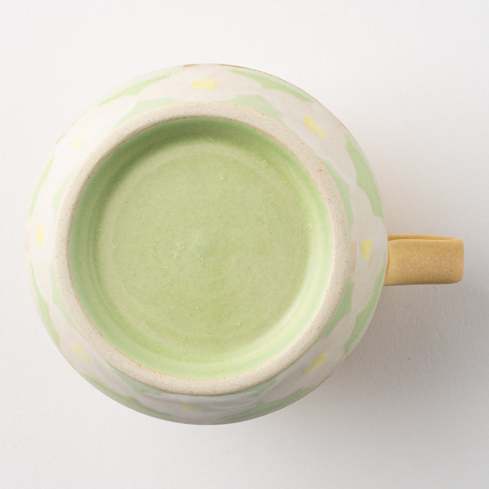 作家 佐藤牧子 お花マグカップ 黄色と緑 作家 佐藤牧子 陶磁器作家もの