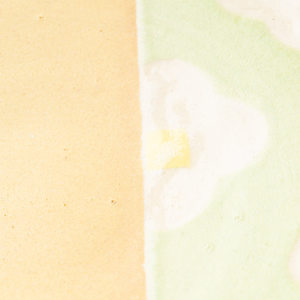 作家 佐藤牧子 お花プレートS 黄色と緑 作家 佐藤牧子 陶磁器作家もの