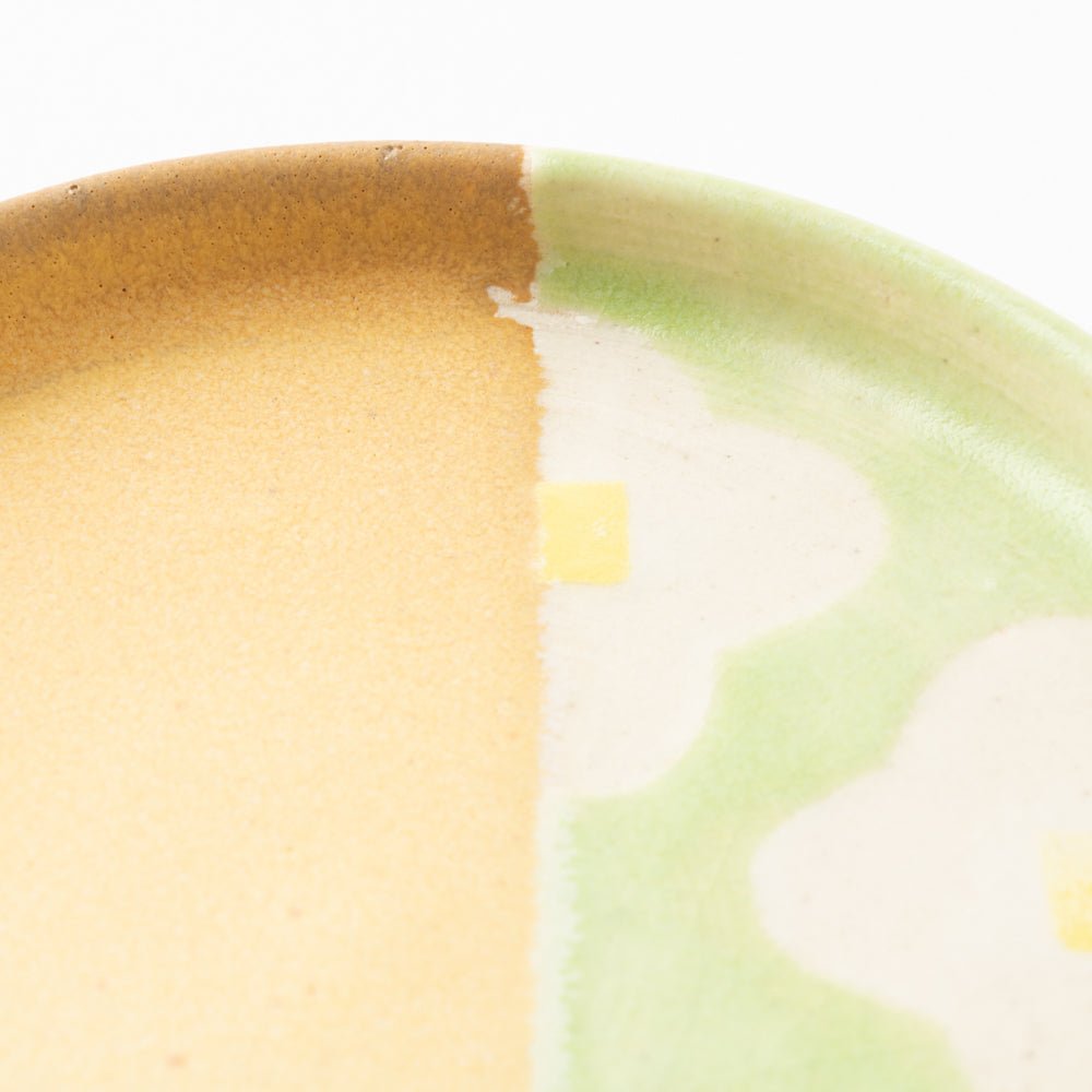 作家 佐藤牧子 お花豆皿 黄色と緑 作家 佐藤牧子 陶磁器作家もの