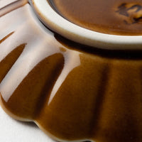 波佐見焼 和山窯 菊型小皿(アメ) 波佐見焼 和山窯 波佐見焼