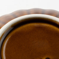 波佐見焼 和山窯 菊型小皿(アメ) 波佐見焼 和山窯 波佐見焼