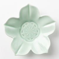 波佐見焼 和山窯 桔梗小皿(青磁) 波佐見焼 和山窯 波佐見焼