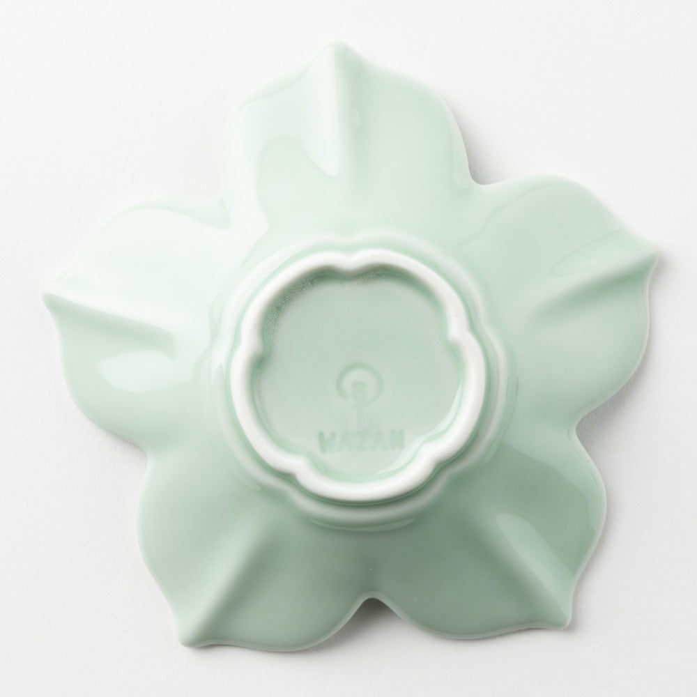 波佐見焼 和山窯 桔梗小皿(青磁) 波佐見焼 和山窯 波佐見焼