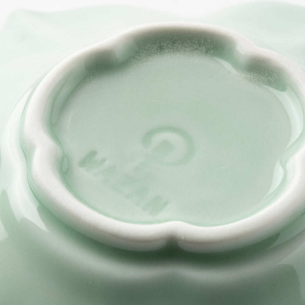 波佐見焼 和山窯 桔梗小皿(青磁) 波佐見焼 和山窯 波佐見焼