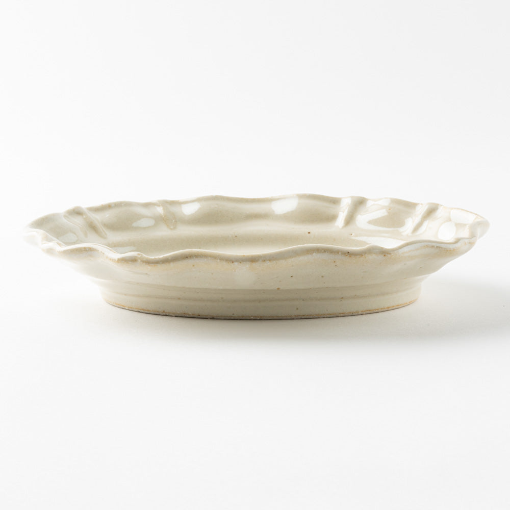 土本製陶所 レリーフオーバルSS アンティークホワイト ¥3,080 大人の焼き物