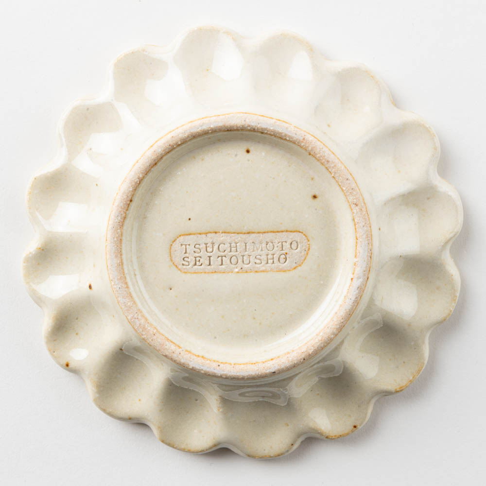 土本製陶所 マムプレートS アンティークホワイト ¥1,980 大人の焼き物