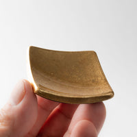 箔一 金の箸置き 銀の箸置き しずく(金) 箔一 金沢箔