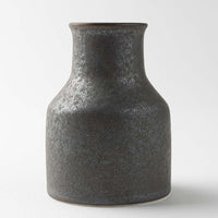 波佐見焼 藍染窯 UTAGE フラワーベース(kuro) 波佐見焼 藍染窯 波佐見焼