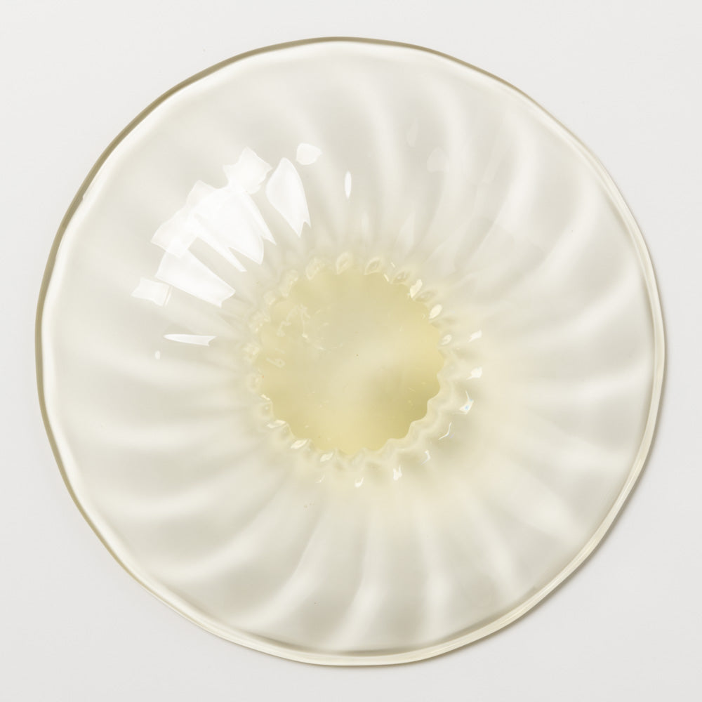 ガラス工房るん 黒豆硝子 皿(黄金) ガラス工房るん ガラスもの