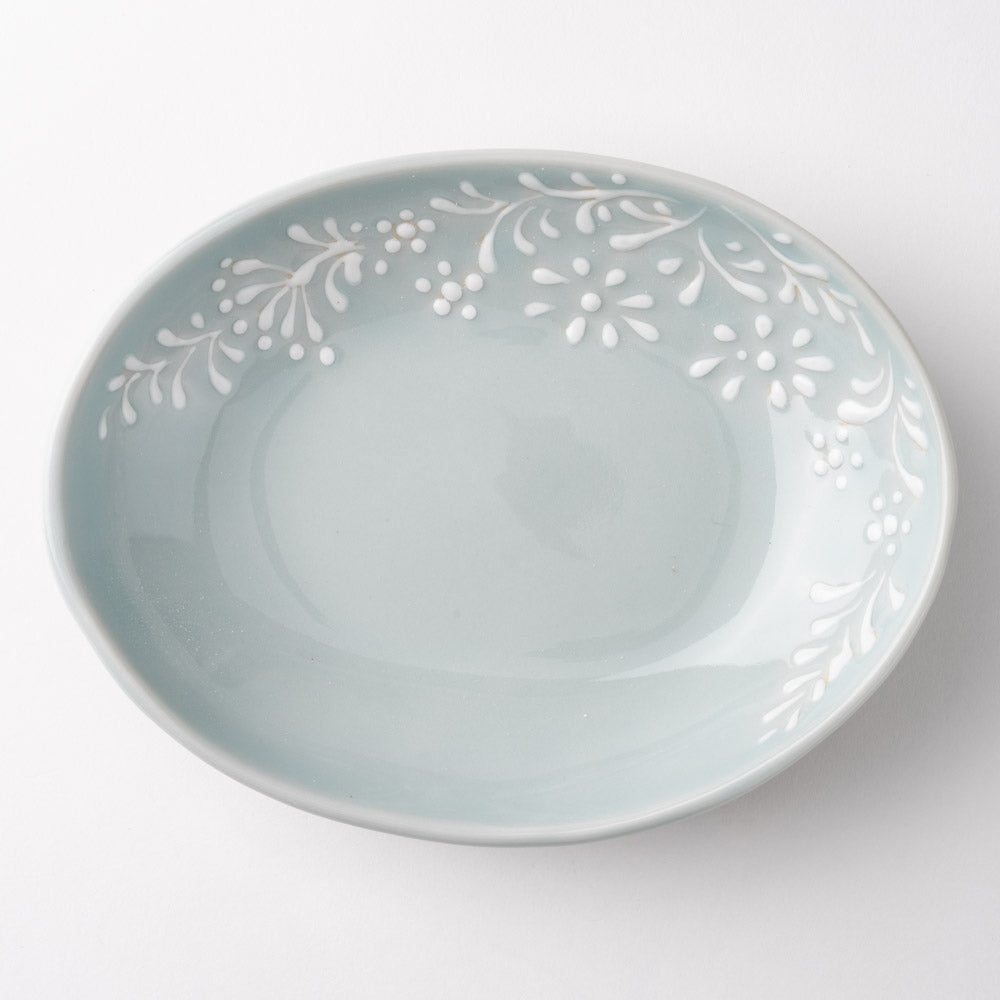作家 大串真司 青磁小花だ円小皿 作家 大串真司 陶磁器作家もの