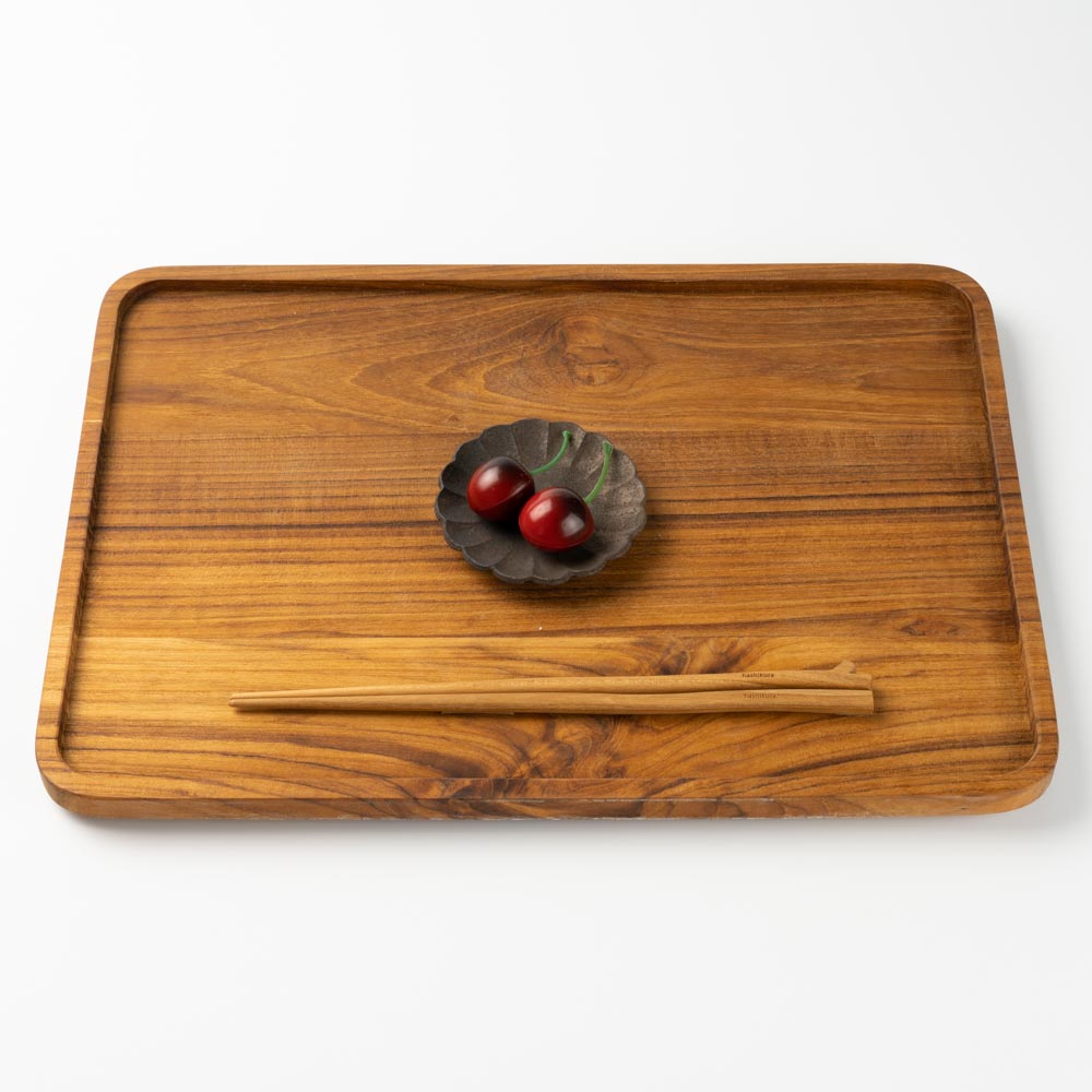 作家 冨部咲喜子 鉄釉輪花豆皿 作家 冨部咲喜子 陶磁器作家もの