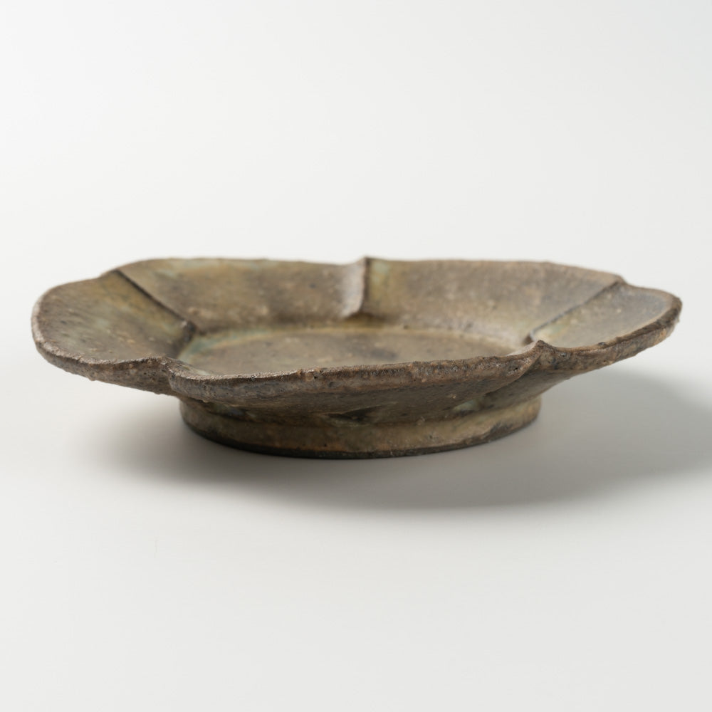 作家 冨部咲喜子 粉引梅形豆皿 作家 冨部咲喜子 陶磁器作家もの